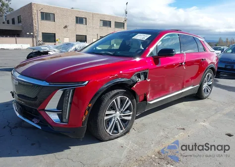 2024 Cadillac Lyriq Luxury W/1Sd z USA, uszkodzony, nr VIN 1GYKPRRL5RZ124306